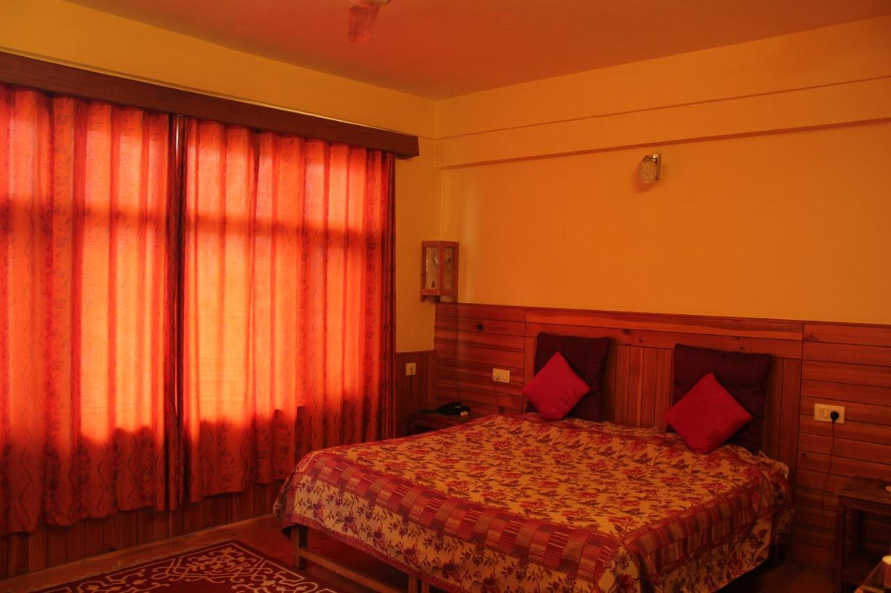 Pema Thang Hotel 캉그라 외부 사진